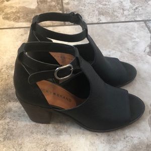 NWOT lucky Brand open peep toe booties